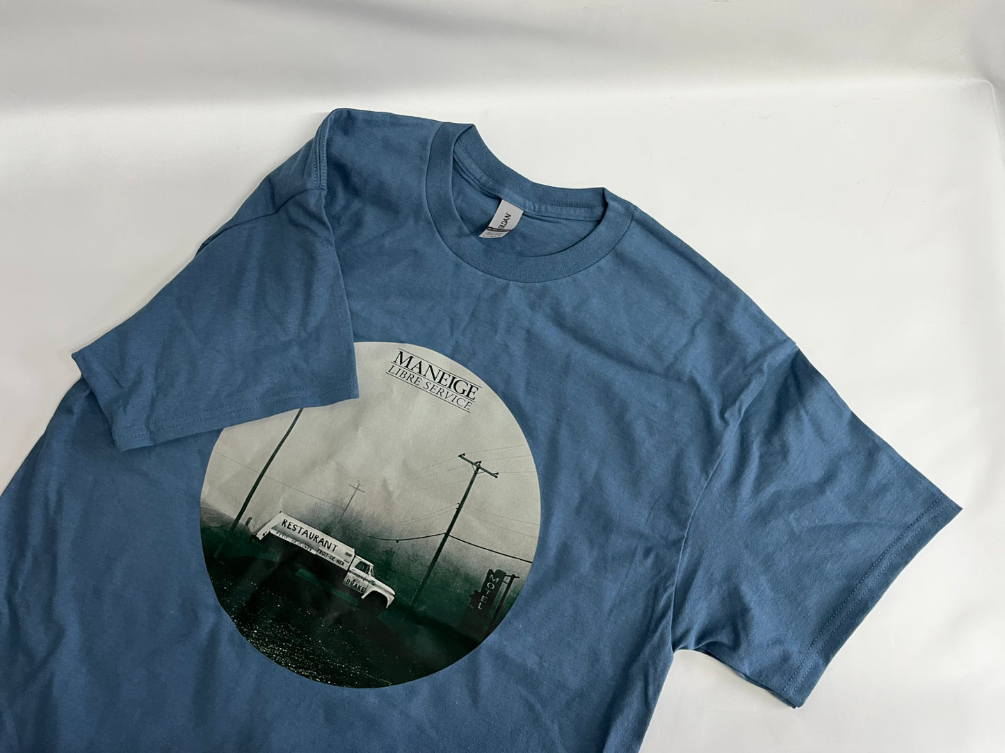 Maneige "Libre Service" T-shirt
